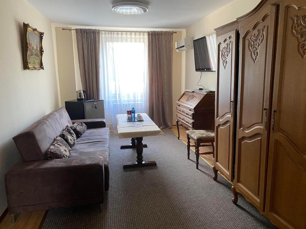 Obiekt "Czarny Rycerz" Aparthotel Jastrzebie Zdroj Exterior photo